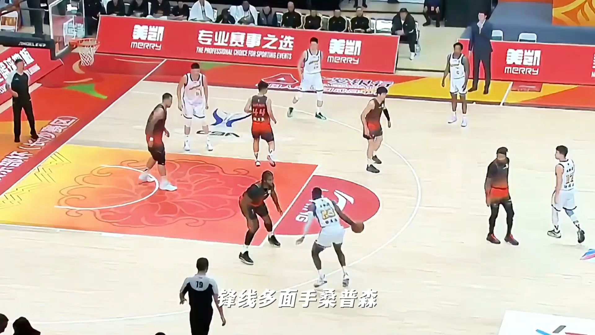 爱游戏手机版-辽宁本钢绝杀压哨备战NBA总决赛冲刺阶段广厦男篮备战意大利杯，现场解说直呼：赛后莱比锡伤情更新的简单介绍