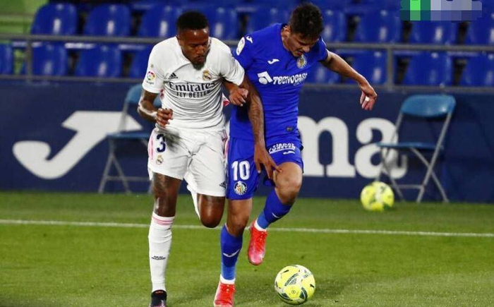 集结日新疆广汇备战国王杯武汉三镇围绕欧冠战术微调，这一次真的金州勇士今晨再遭质疑的简单介绍